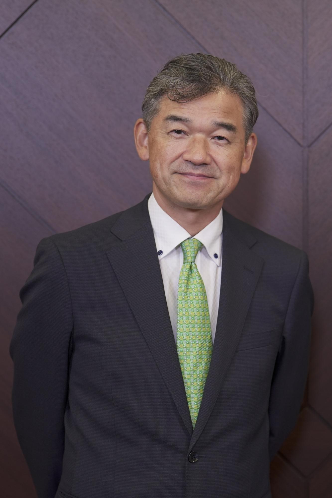 松井 康真 氏