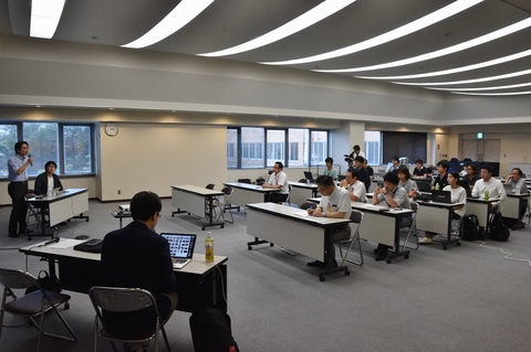 東京大学生産技術研究所による地域情報のデータ化と活用に関する報告会の画像