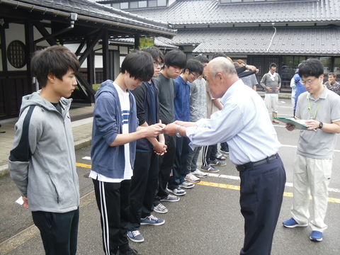 7/14富山県立大学の皆さんが南蟹谷地区で応援活動を行いましたの画像