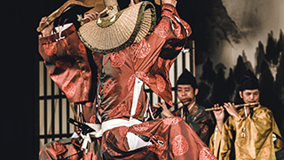 こきりこ祭りで披露されるこきりこ踊り