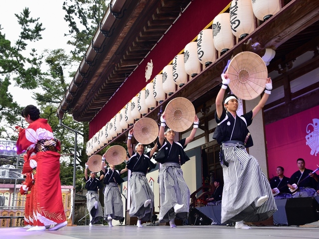 城端むぎや祭